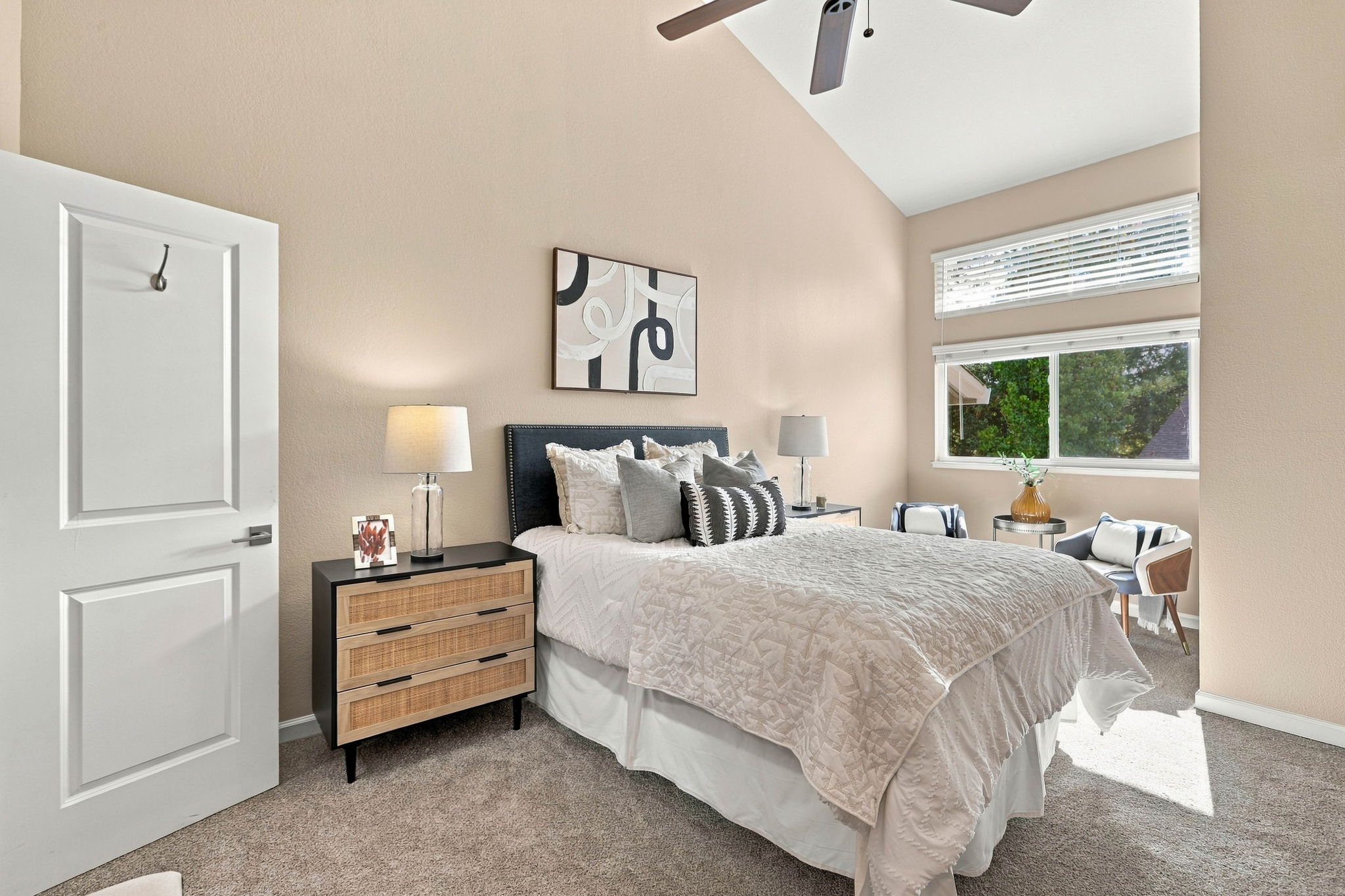 025_F8_164 Southwind Dr