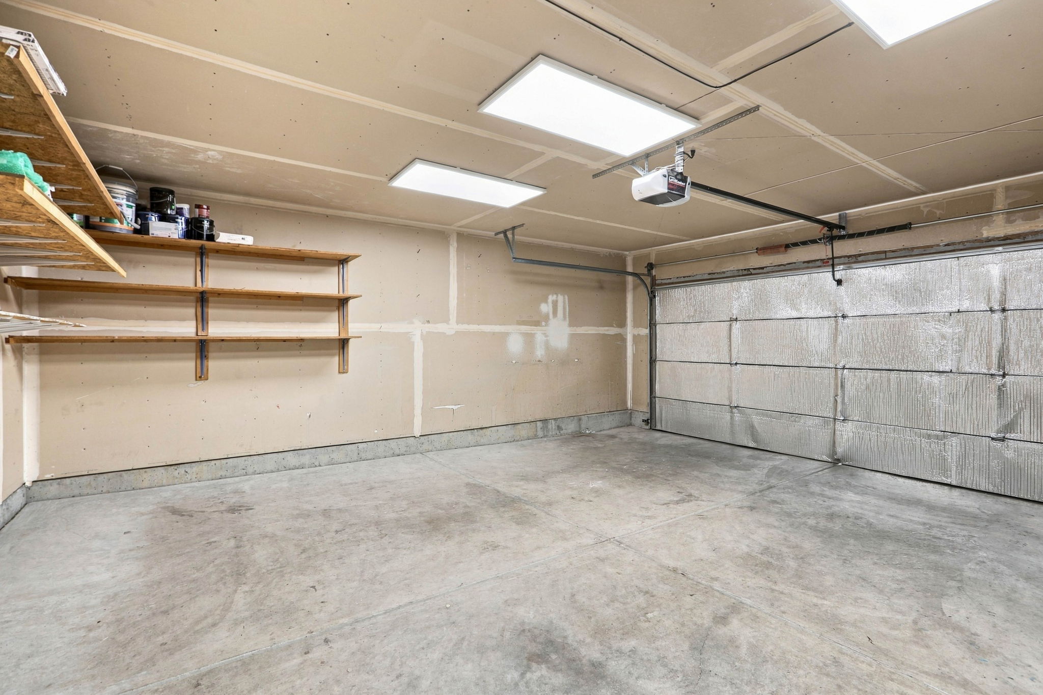 035_F8_164 Southwind Dr