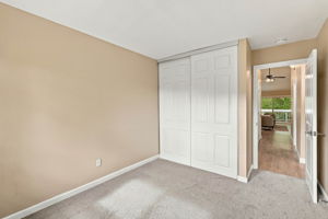 022_F8_164 Southwind Dr