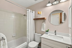 028_F8_164 Southwind Dr