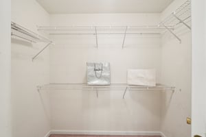 Jackson Way-S3107-040.jpg