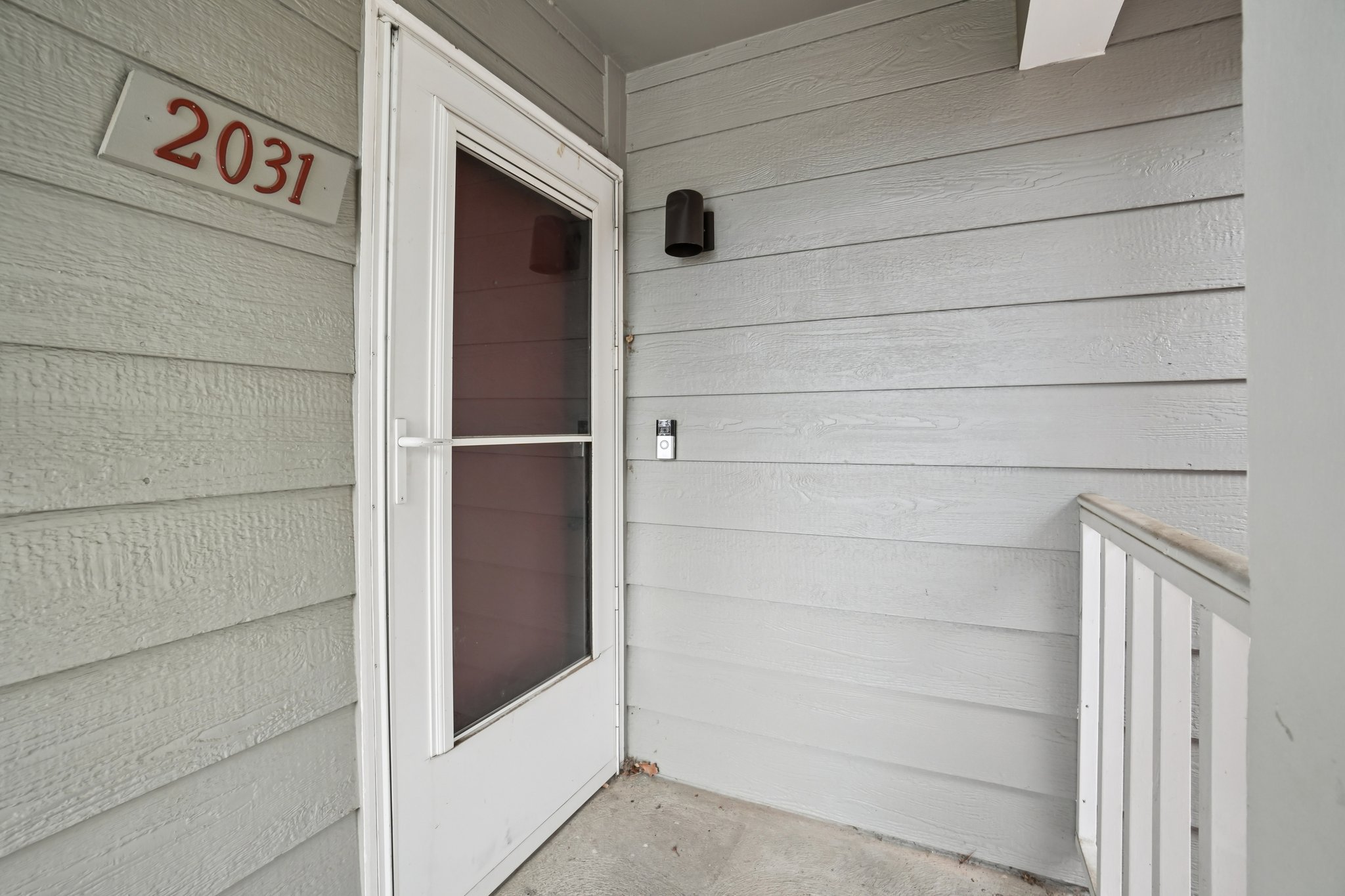 Kirkwood Dr-S1302-003.jpg