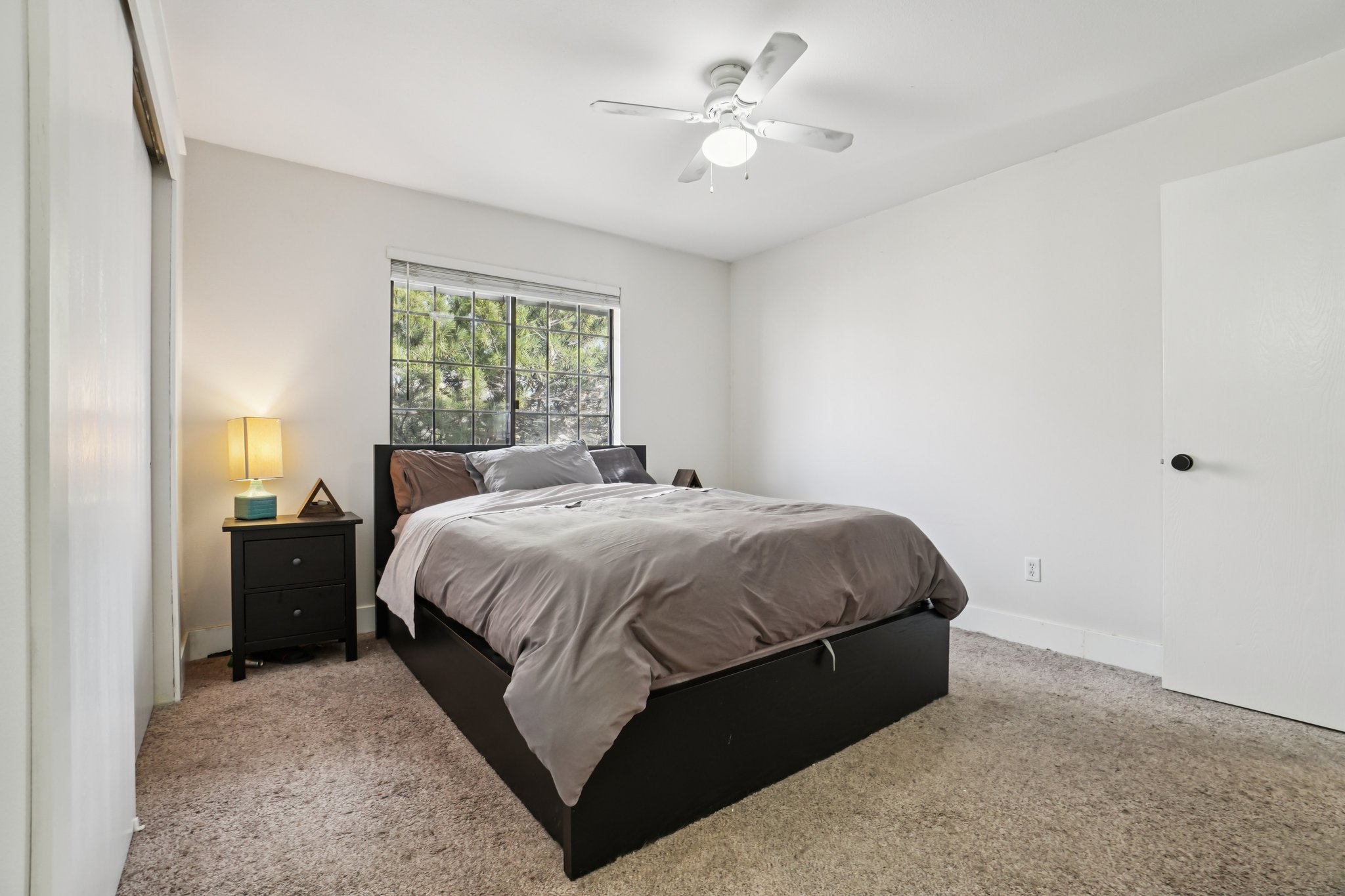 Kirkwood Dr-S1302-014.jpg