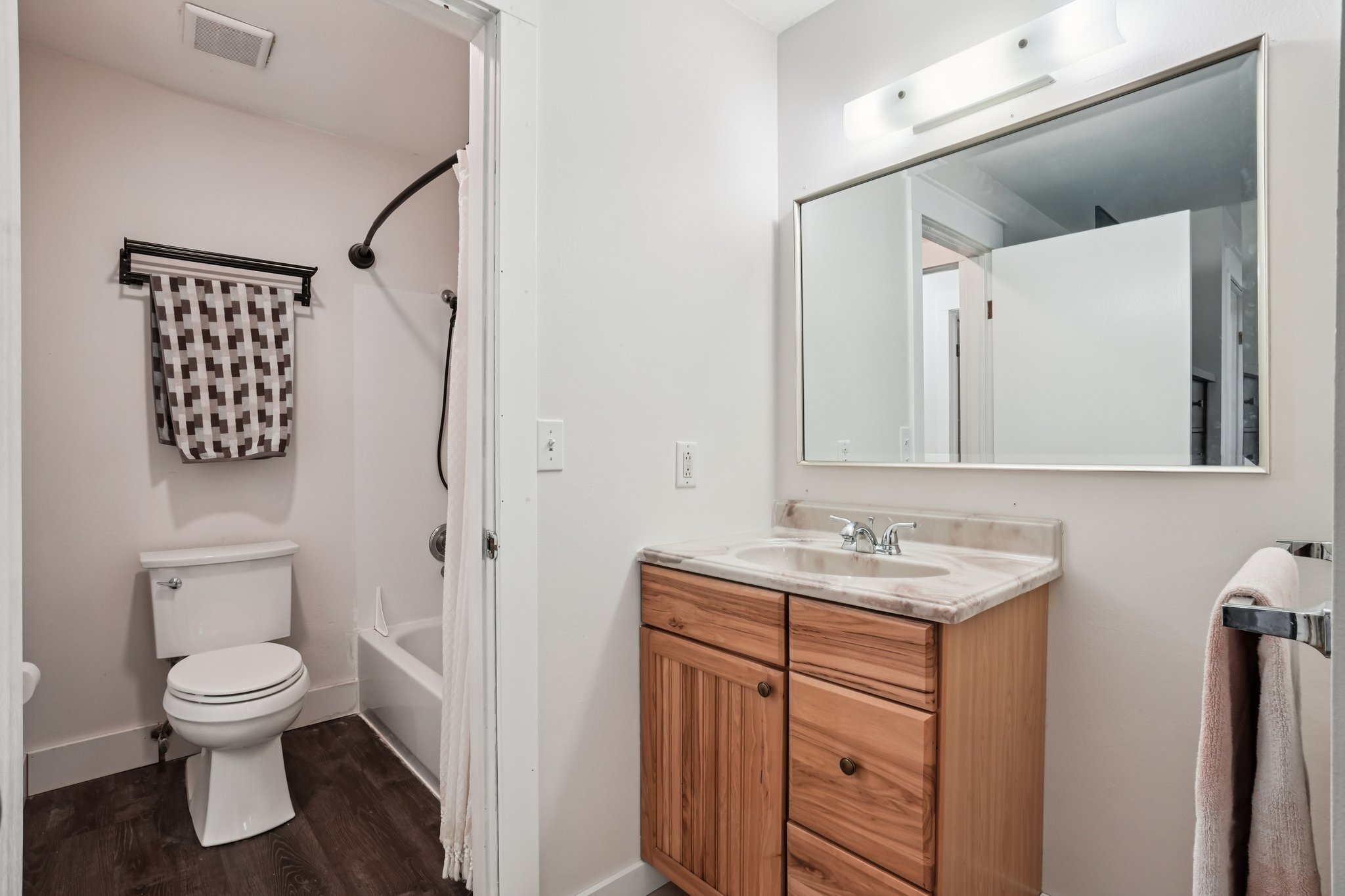 Kirkwood Dr-S1302-018.jpg