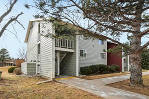 Kirkwood Dr-S1302-002.jpg