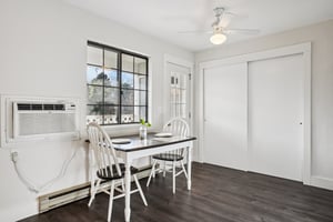 Kirkwood Dr-S1302-007.jpg