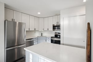 Kirkwood Dr-S1302-010.jpg