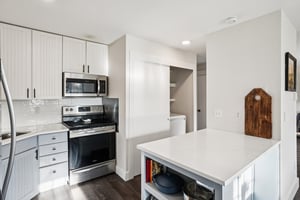 Kirkwood Dr-S1302-012.jpg