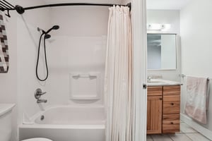 Kirkwood Dr-S1302-016.jpg