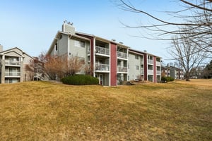 Kirkwood Dr-S1302-025.jpg