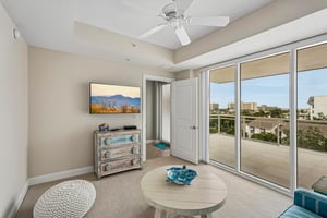 Summer House Ln 402B-S1709-009.jpg