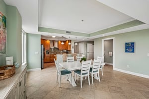 Summer House Ln 402B-S1709-012.jpg