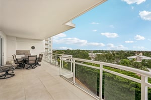 Summer House Ln 402B-S1709-040.jpg