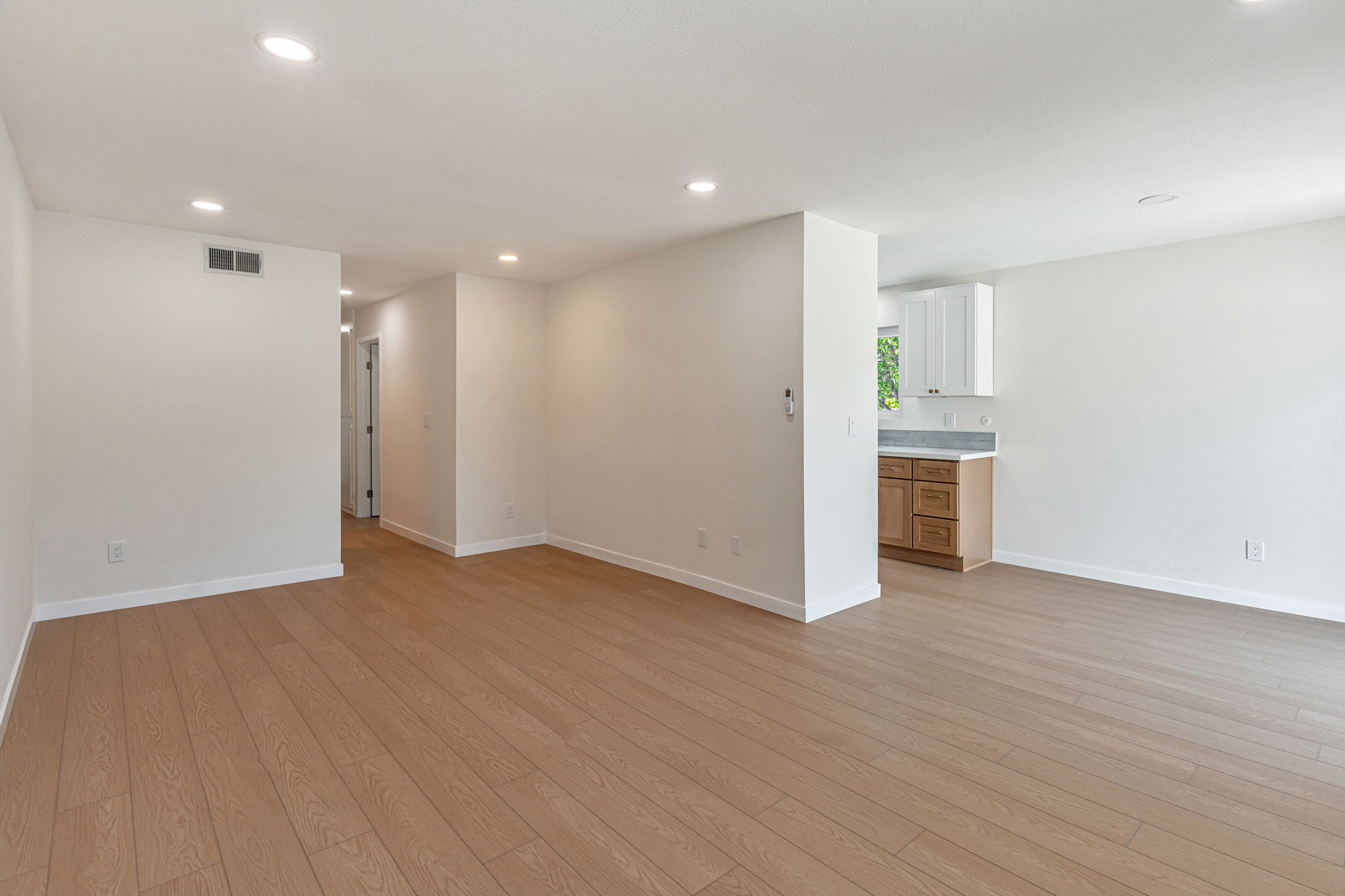 004_1640 W 235th St unit d