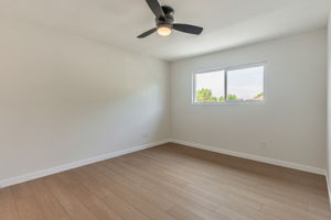 020_1640 W 235th St unit d