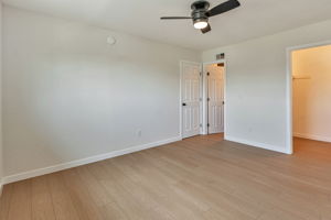 022_1640 W 235th St unit d