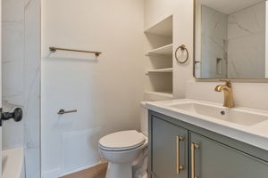 025_1640 W 235th St unit d