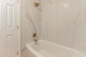 026_1640 W 235th St unit d