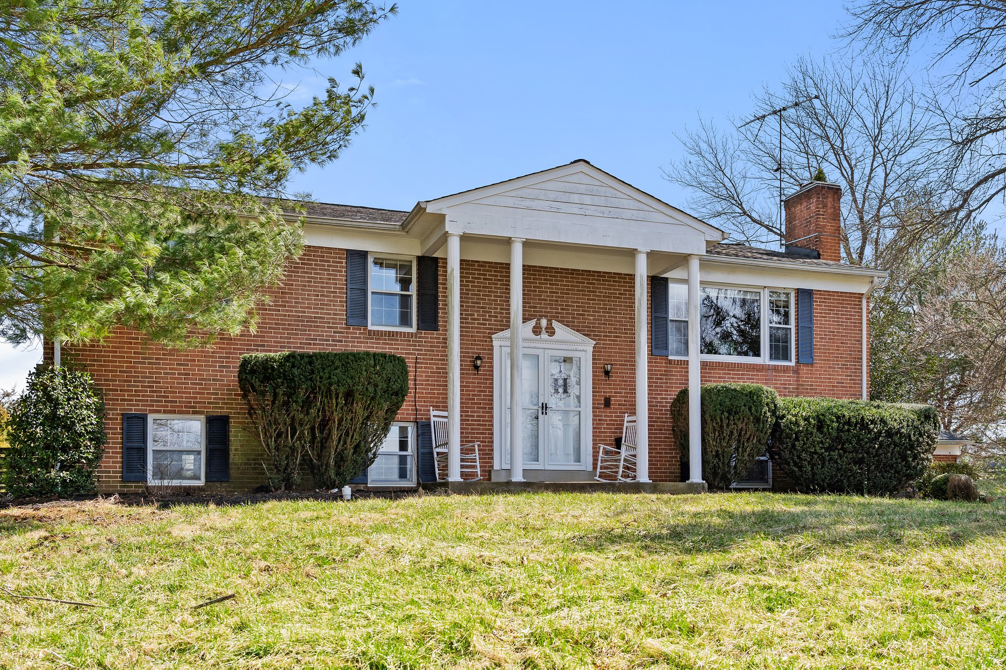 16402 Hamilton Station Rd, Waterford, VA 20197, USA Photo 32