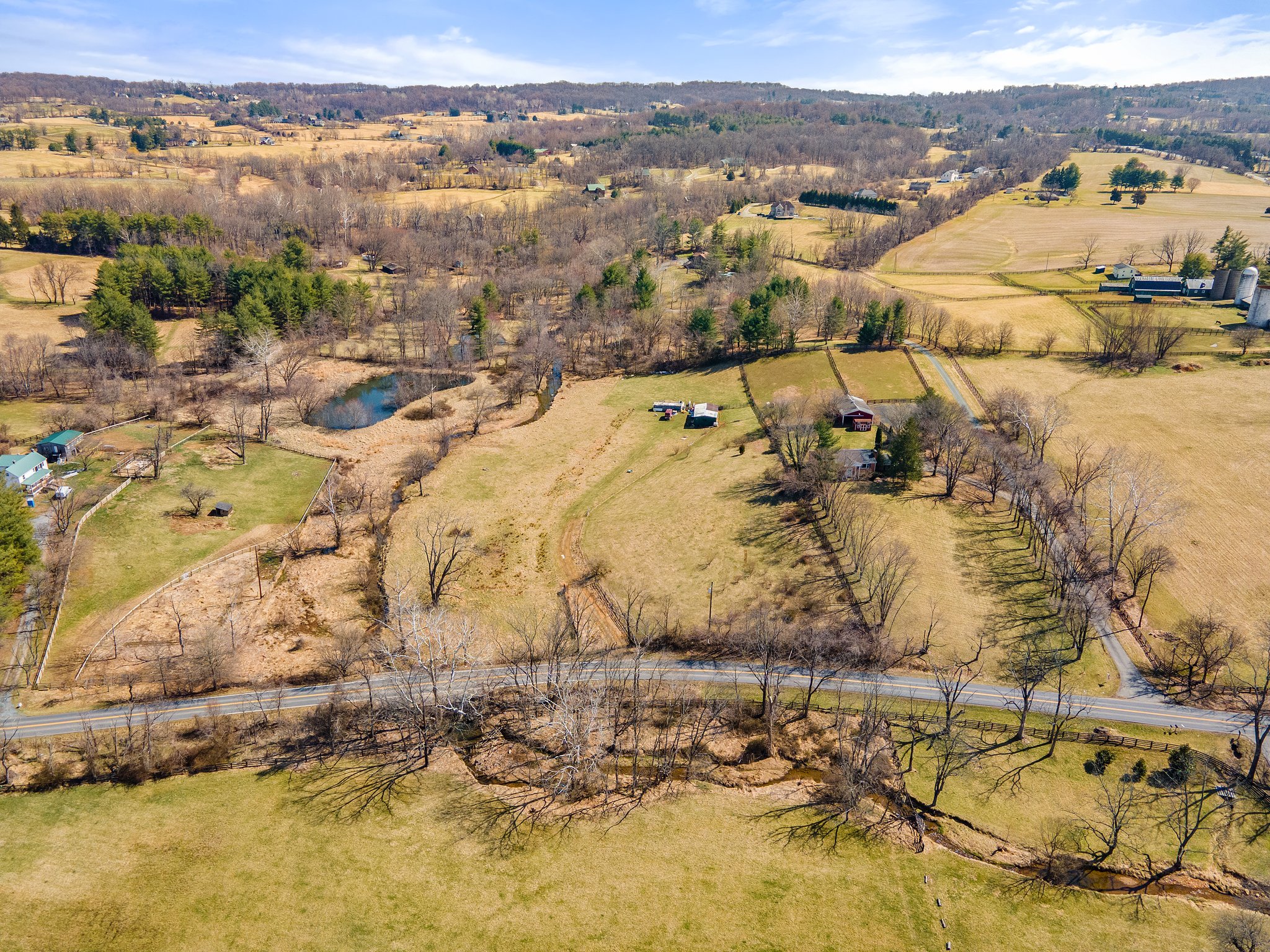 16402 Hamilton Station Rd, Waterford, VA 20197, USA Photo 4