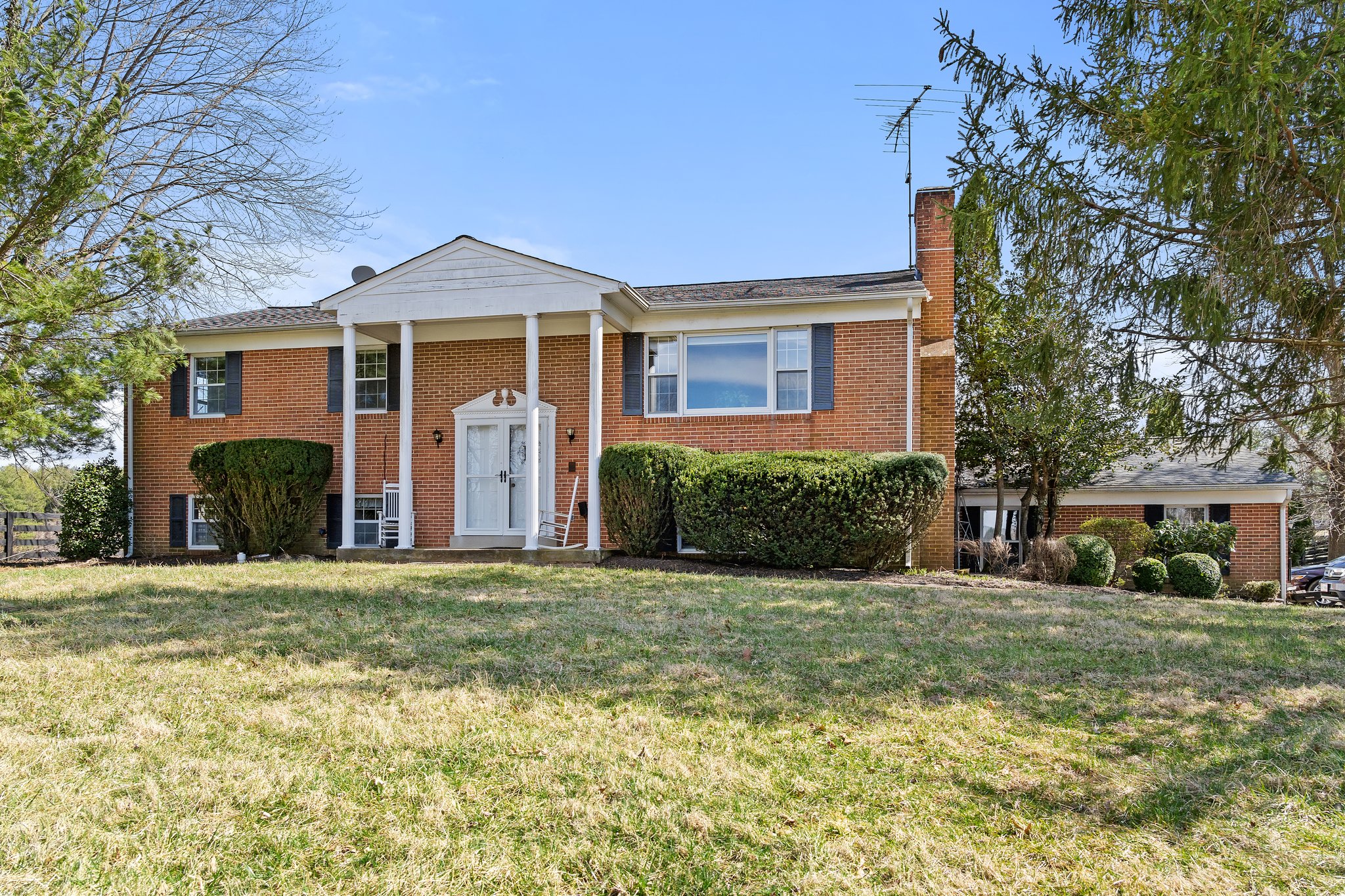 16402 Hamilton Station Rd, Waterford, VA 20197, USA Photo 28