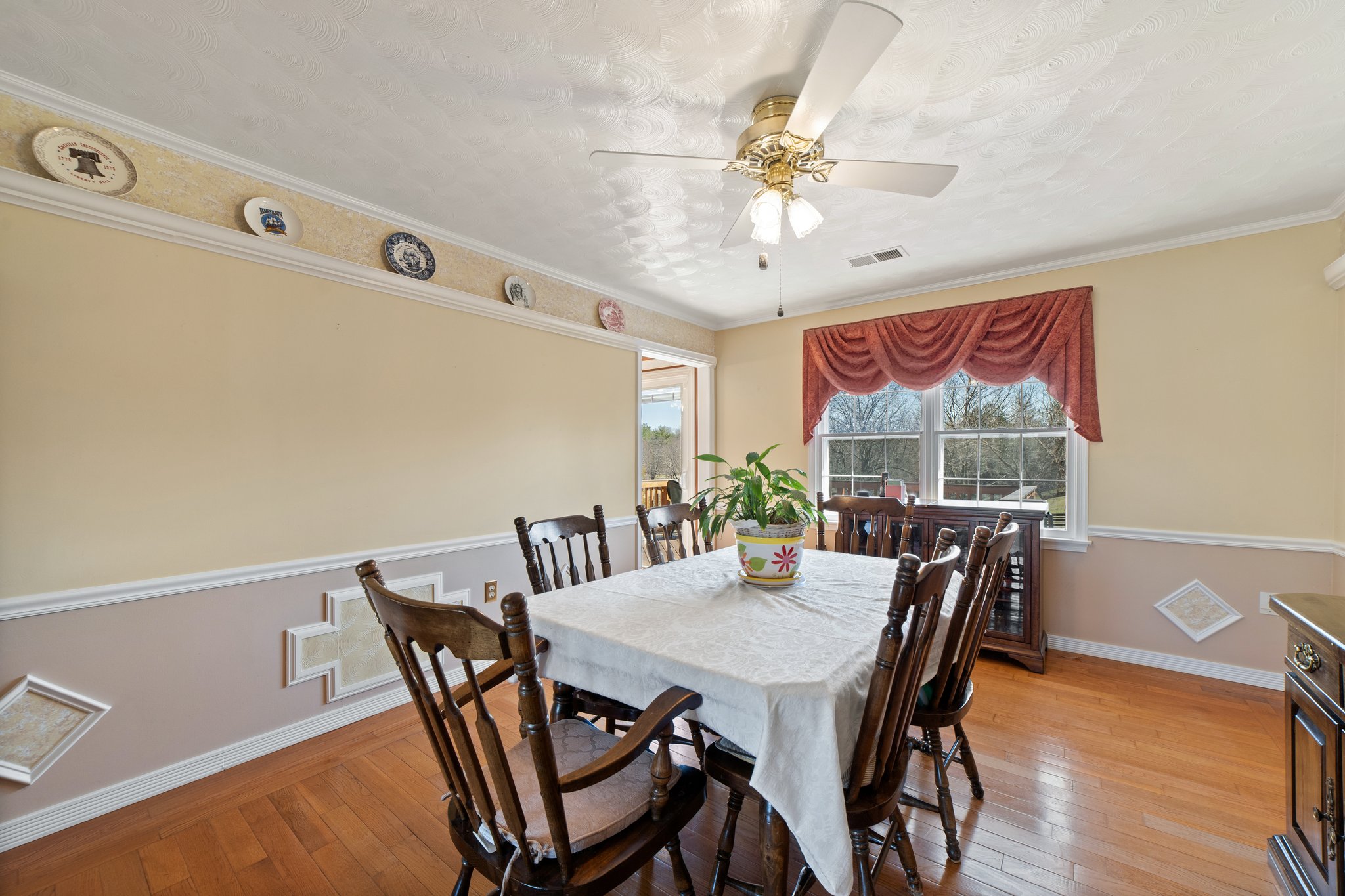 16402 Hamilton Station Rd, Waterford, VA 20197, USA Photo 42
