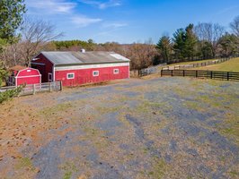 16402 Hamilton Station Rd, Waterford, VA 20197, USA Photo 18
