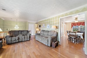 16402 Hamilton Station Rd, Waterford, VA 20197, USA Photo 38