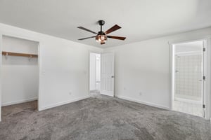 92 Ave E-S1806-021.jpg