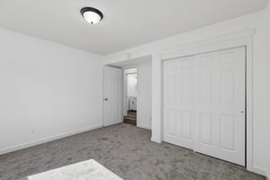 92 Ave E-S1806-042.jpg