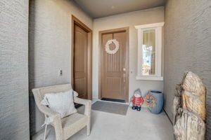 W Alameda Rd-004