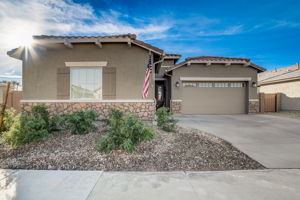 W Alameda Rd-002