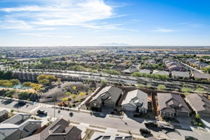W Alameda Rd-046