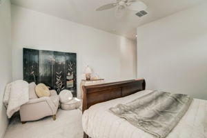 W Alameda Rd-024