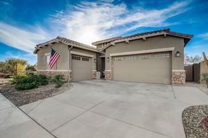 W Alameda Rd-001