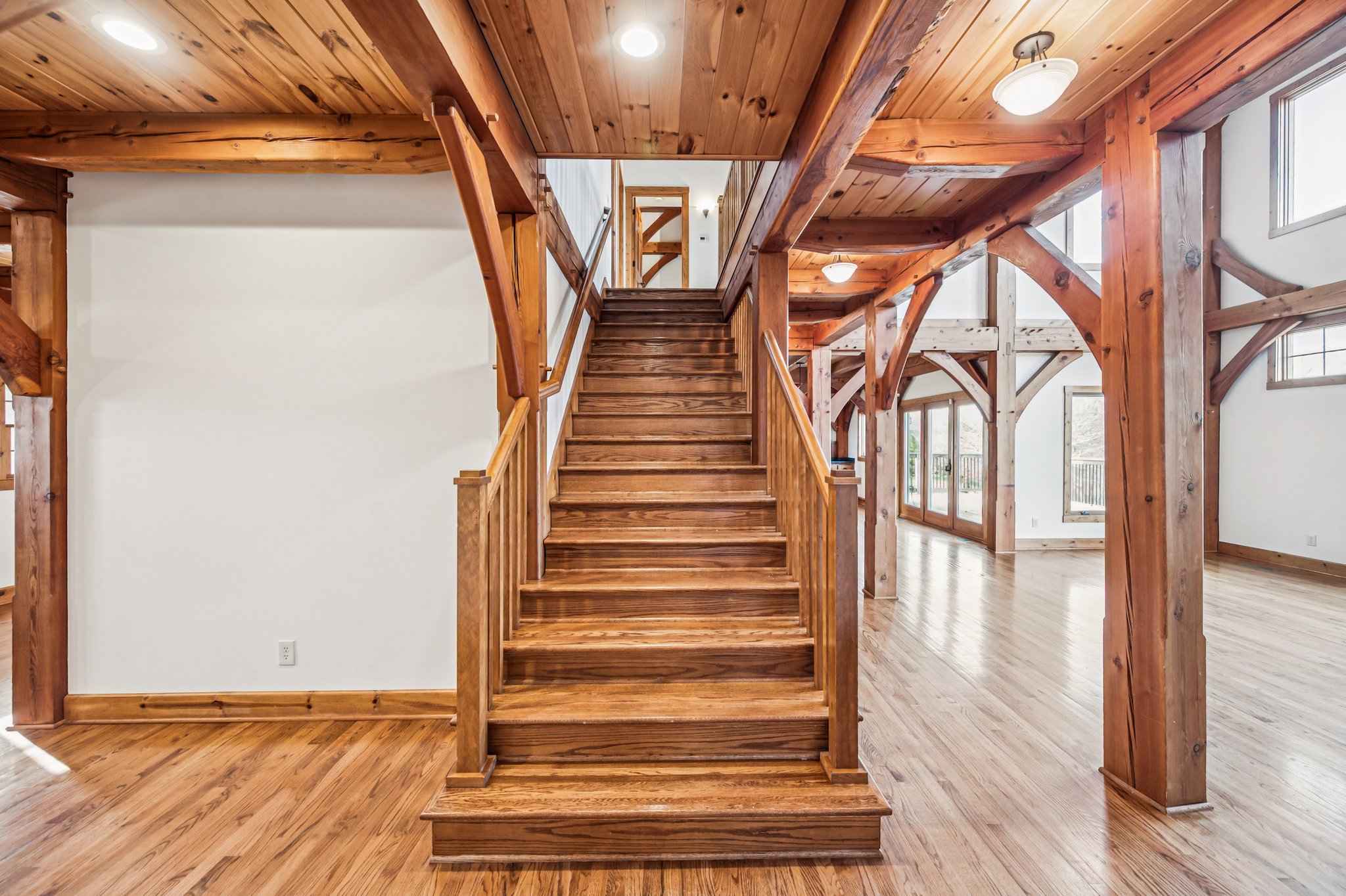 7691 - 16410 NE 121st Terrace_008.jpg