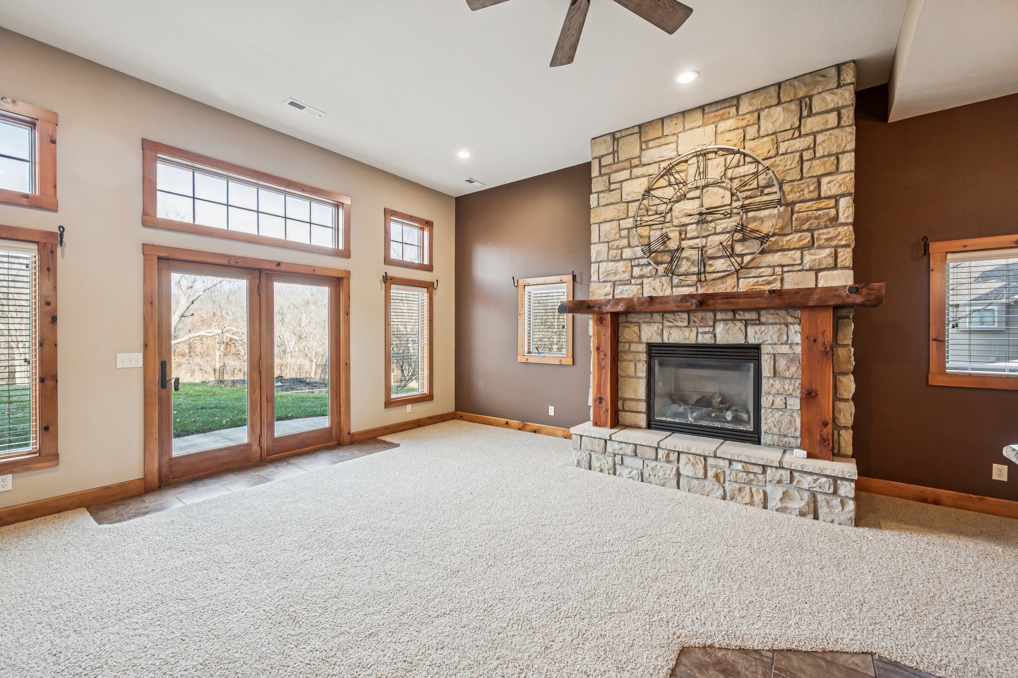 7691 - 16410 NE 121st Terrace_020.jpg