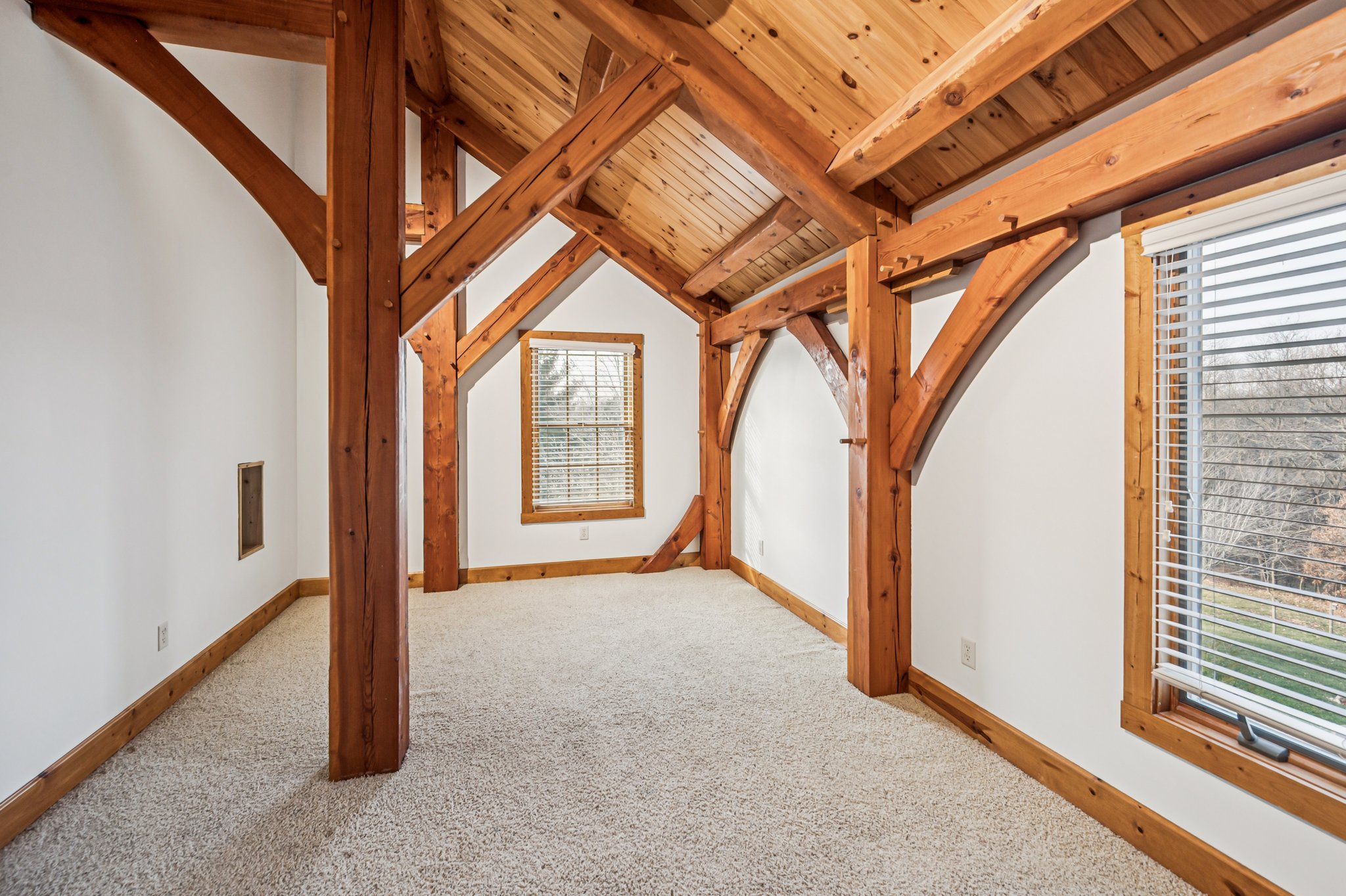 7691 - 16410 NE 121st Terrace_028.jpg