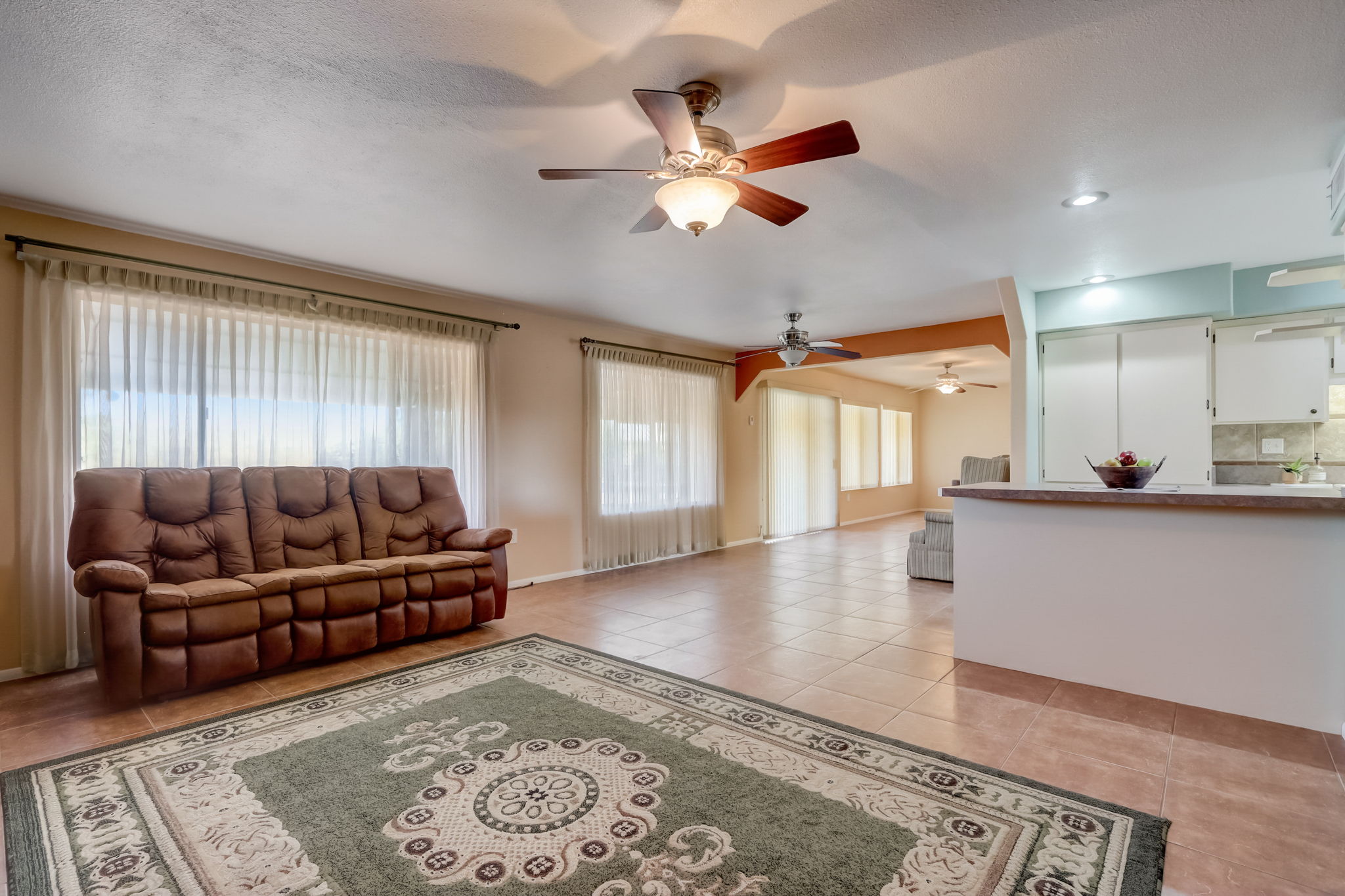 N 111th Ave-007