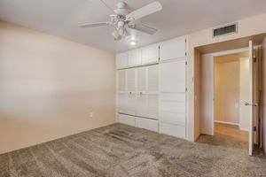 N 111th Ave-022