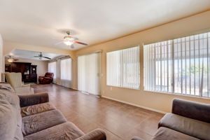 N 111th Ave-017