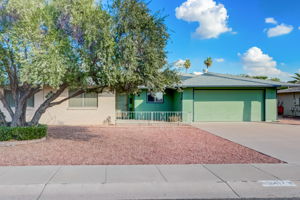 N 111th Ave-003