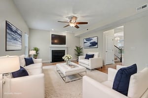 DSC03115 virtually staged.jpeg