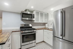  Photo 40