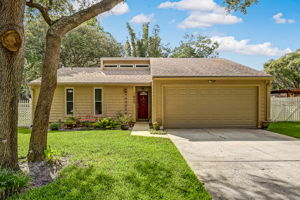 Welcome to 1642 Leeward Ln