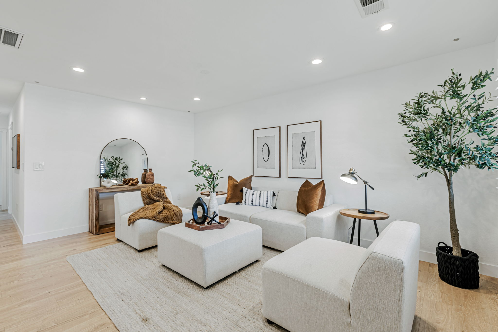 007_1642 Orchard View Dr