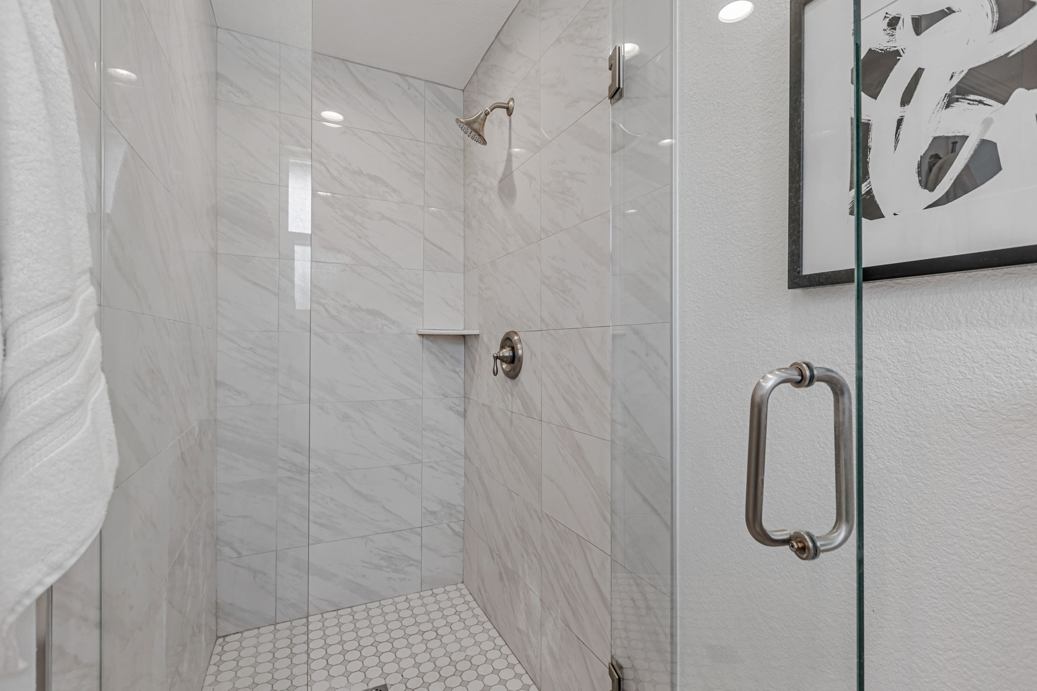 032_1642 Orchard View Dr