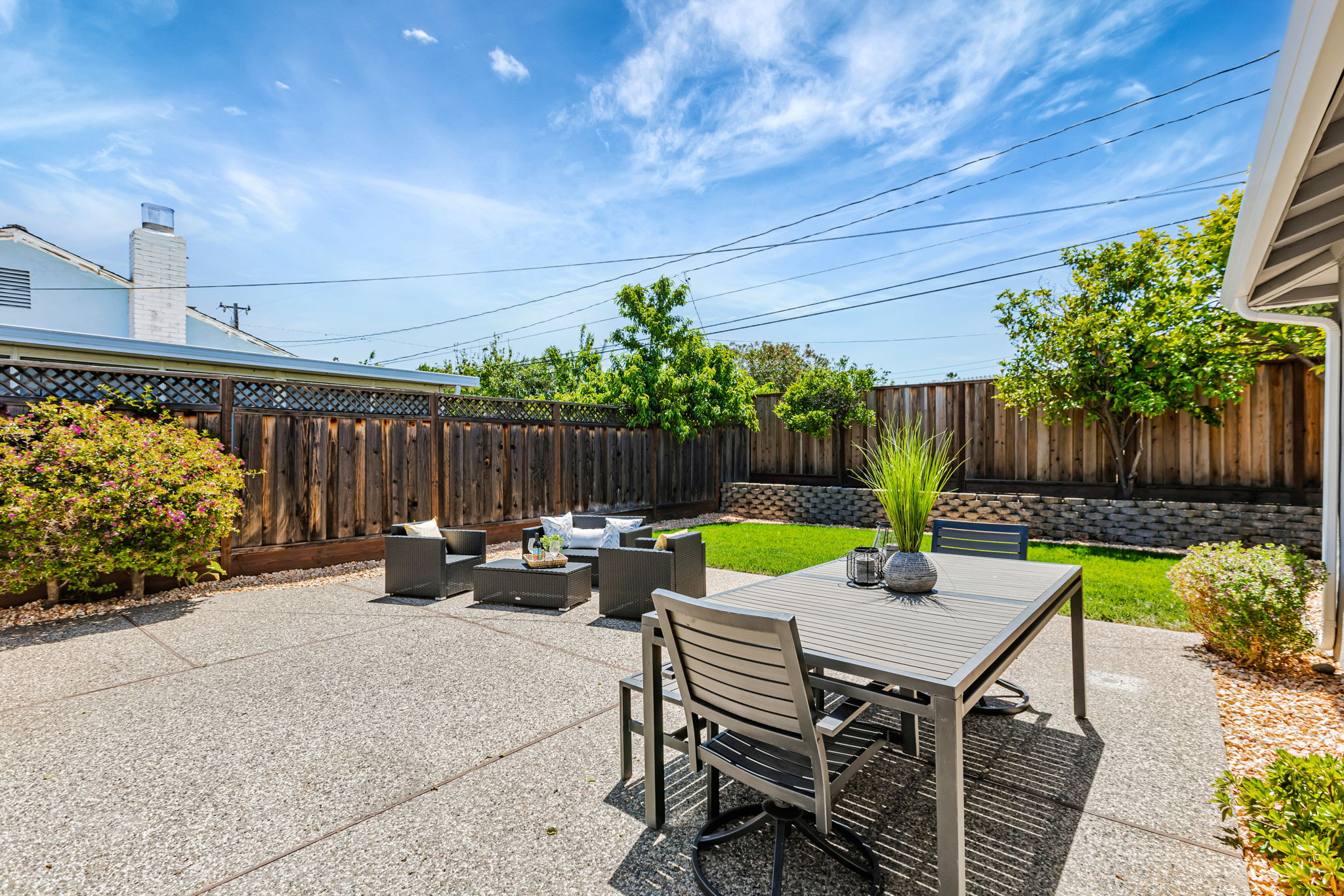 035_1642 Orchard View Dr
