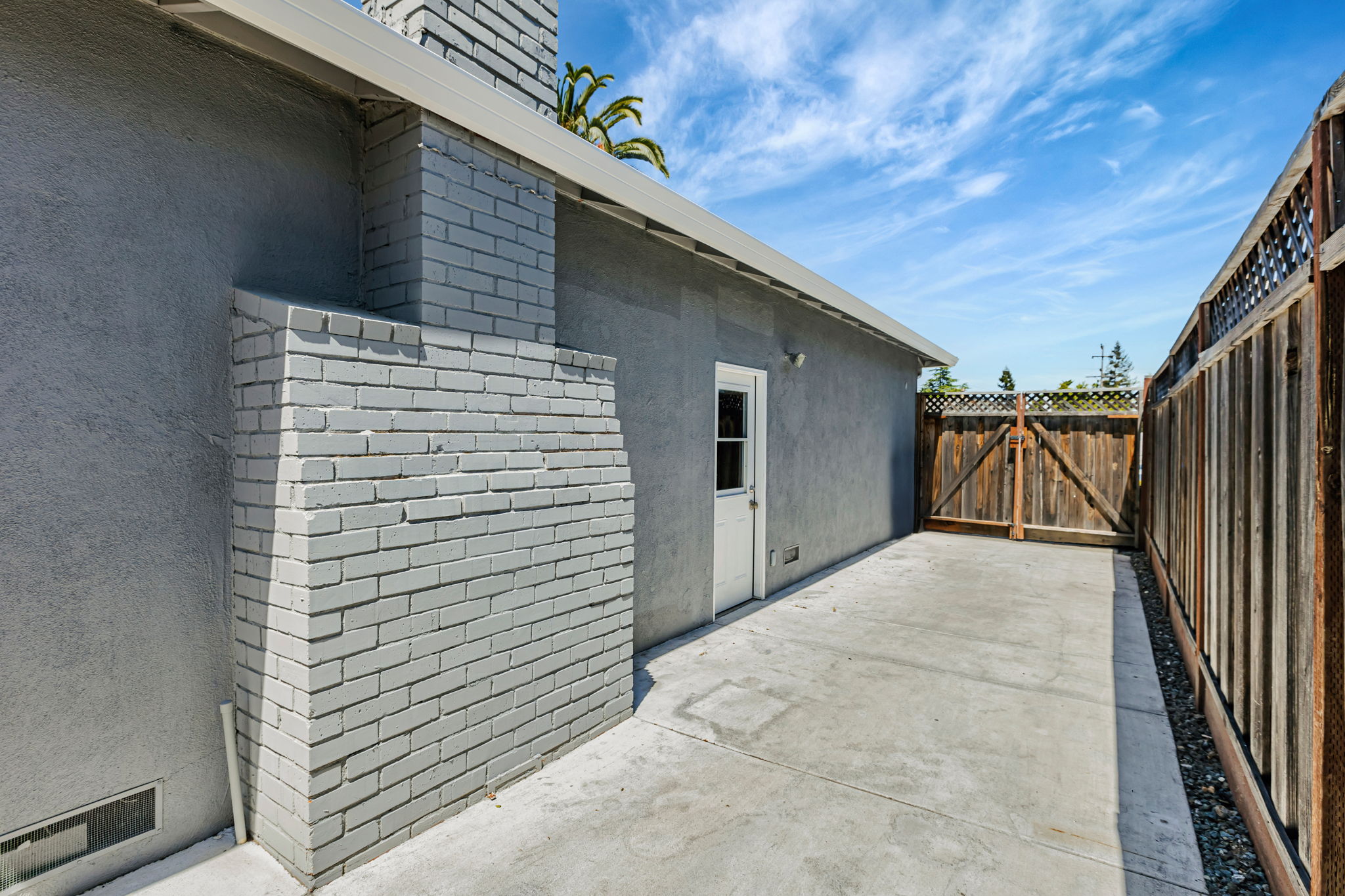 046_1642 Orchard View Dr