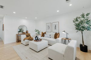 007_1642 Orchard View Dr